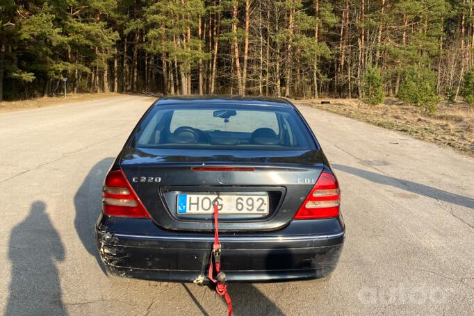 Mercedes-Benz C-Class W203/S203/CL203 Sedan 4-doors