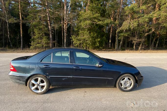 Mercedes-Benz C-Class W203/S203/CL203 Sedan 4-doors