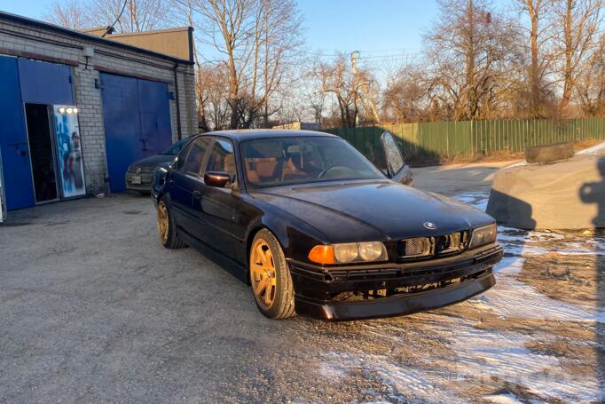 BMW 7 Series E38 Sedan