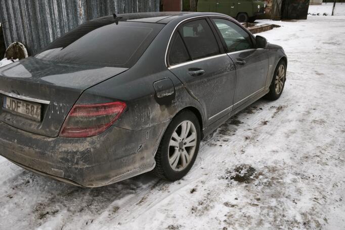 Mercedes-Benz C-Class W204/S204 Sedan