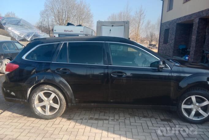 Subaru Outback 4 generation wagon