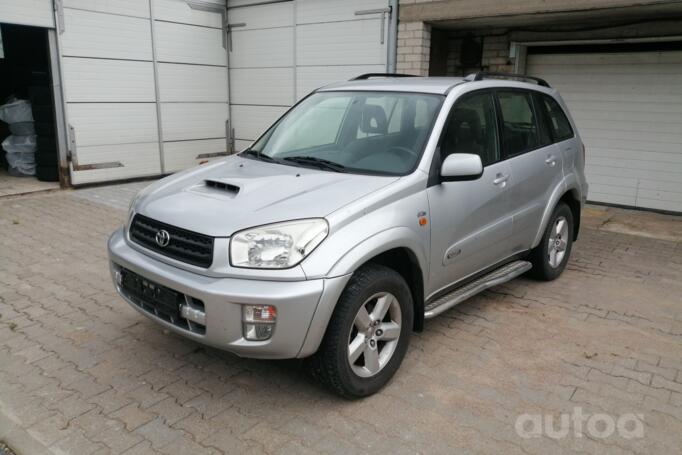 Toyota RAV 4 2 generation (XA20)