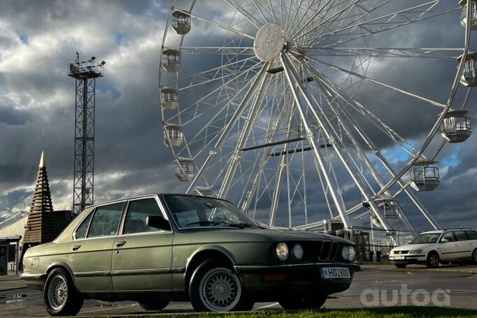 BMW 5 Series E28 Sedan