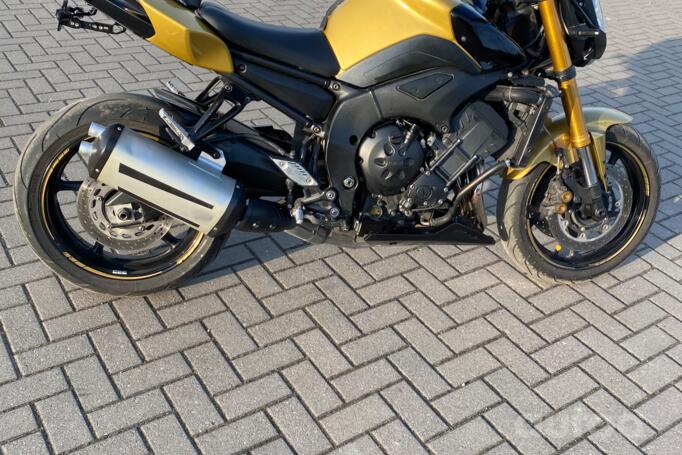 Yamaha FZ