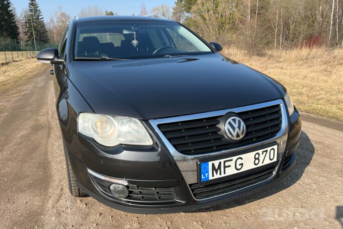 Volkswagen Passat B6 wagon 5-doors