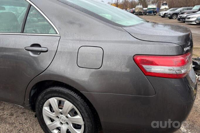 Toyota Camry XV40 [restyling] Sedan 4-doors