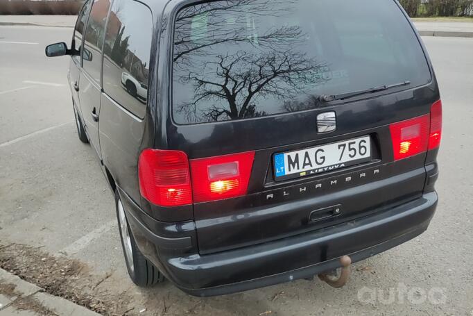 SEAT Alhambra 1 generation [restyling] Minivan