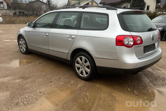 Volkswagen Passat B6 wagon 5-doors