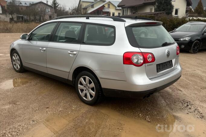 Volkswagen Passat B6 wagon 5-doors