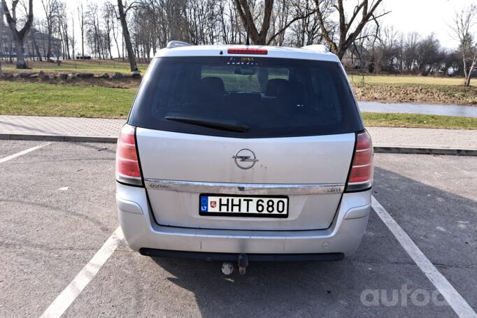 Opel Zafira B Minivan 5-doors