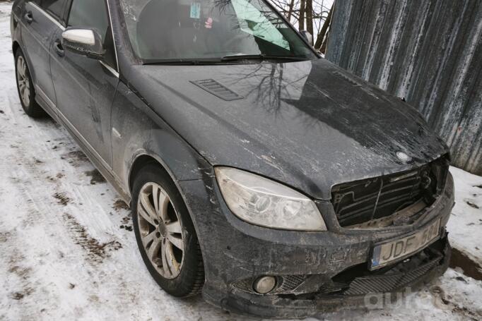 Mercedes-Benz C-Class W204/S204 Sedan