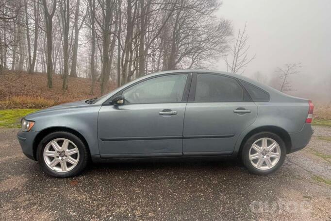 Volvo S40 2 generation Sedan