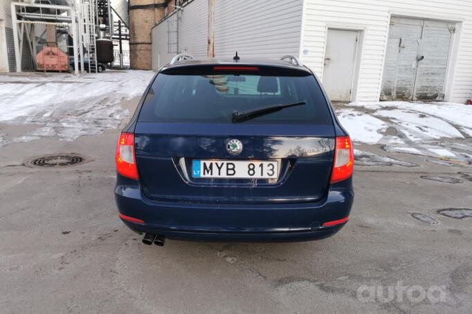 Skoda Superb 2 generation Combi wagon