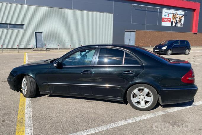 Mercedes-Benz E-Class W211/S211 Sedan 4-doors