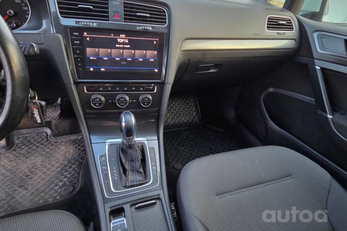 Volkswagen Golf 7 generation [restyling] R hatchback 5-doors