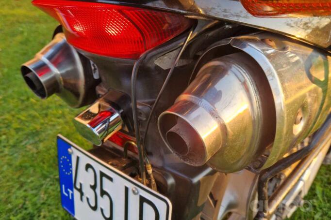 Honda XL