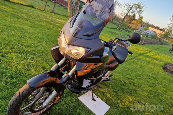Honda XL