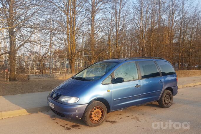 Volkswagen Sharan 1 generation Minivan 5-doors