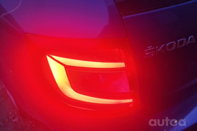 Skoda Octavia 3 generation [restyling] Combi wagon 5-doors