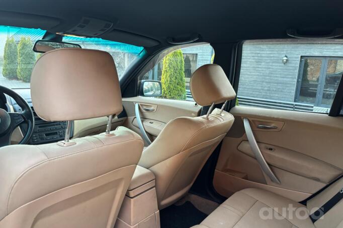 BMW X3 E83 Crossover