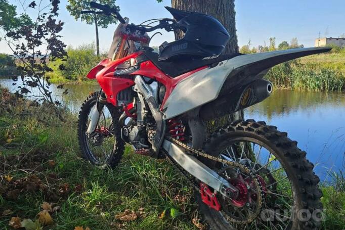 Honda CRF