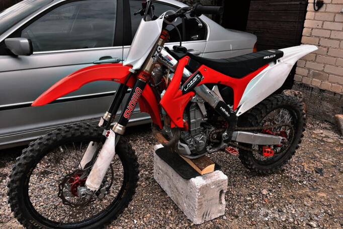 Honda CRF