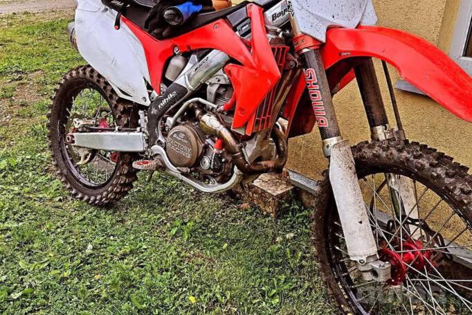 Honda CRF