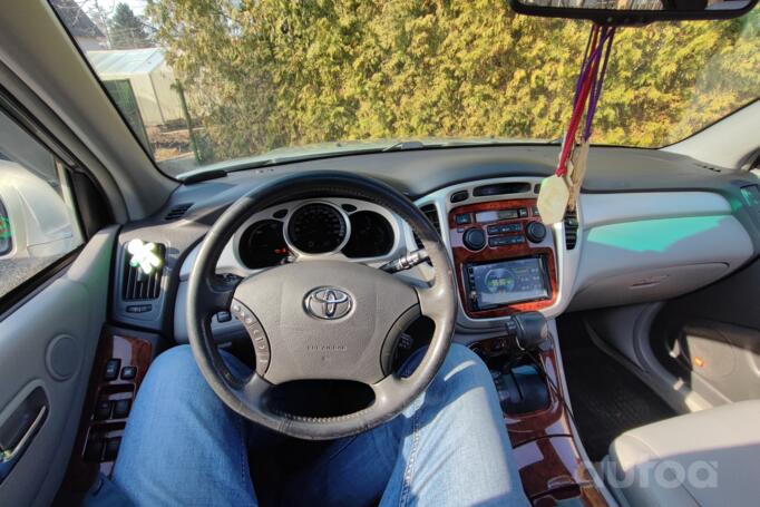Toyota Highlander 1 generation [restyling] Hybrid crossover 5-doors