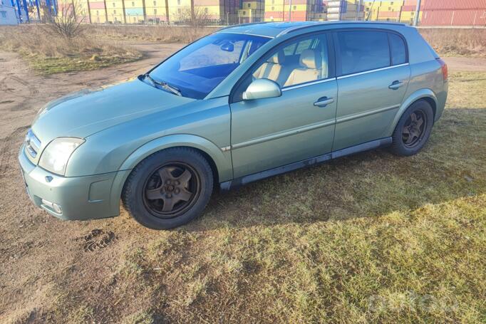 Opel Signum C Hatchback