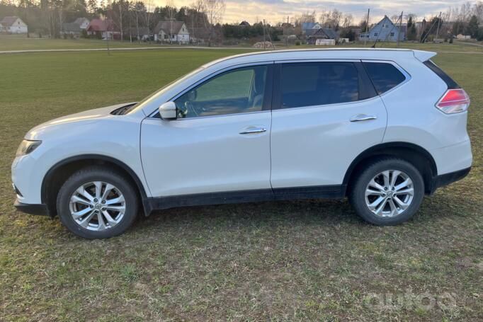Nissan X-Trail T32 Crossover