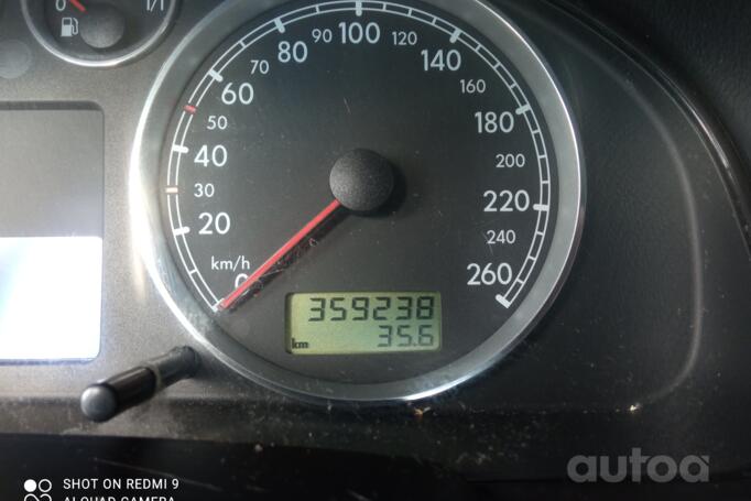 Volkswagen Passat B5.5 [restyling] Sedan