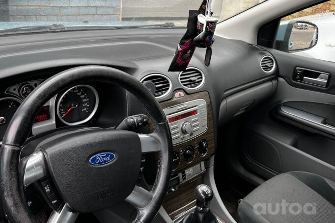 Ford Focus 2 generation [restyling] Hatchback 5-doors