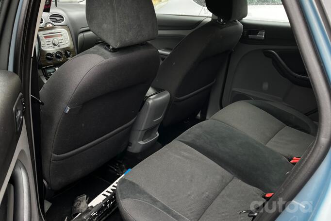 Ford Focus 2 generation [restyling] Hatchback 5-doors
