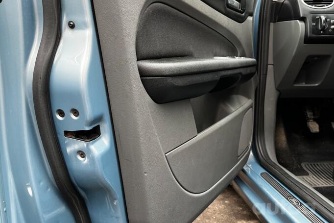 Ford Focus 2 generation [restyling] Hatchback 5-doors