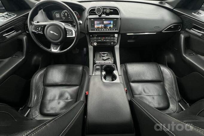 Jaguar F-Pace 1 generation Crossover
