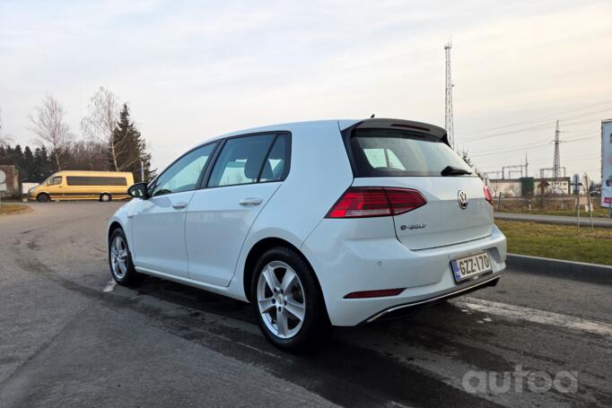 Volkswagen Golf 7 generation [restyling] R hatchback 5-doors