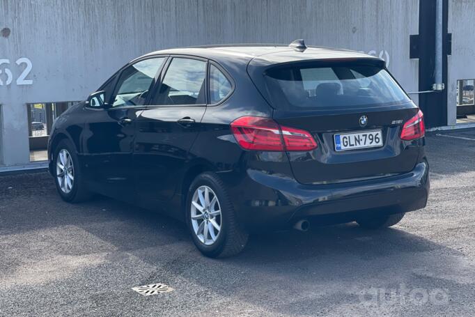 BMW 2 Series Active Tourer F45 Minivan
