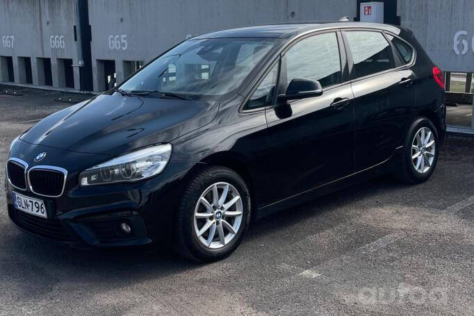 BMW 2 Series Active Tourer F45 Minivan