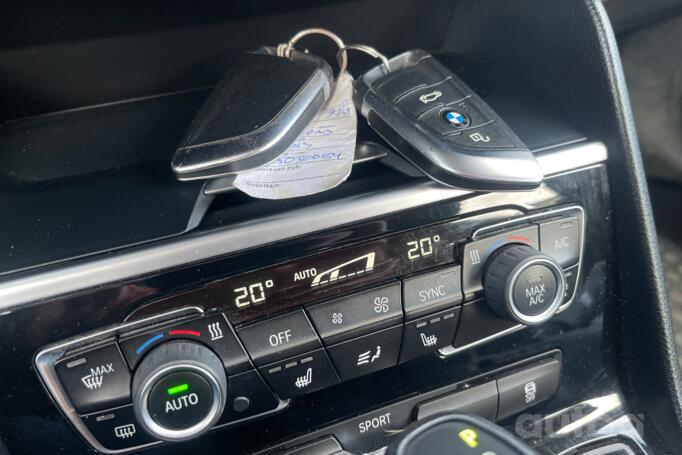 BMW 2 Series Active Tourer F45 Minivan