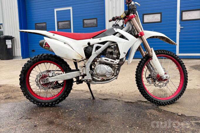Honda CRF
