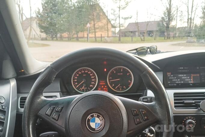 BMW 5 Series E60/E61 Touring wagon