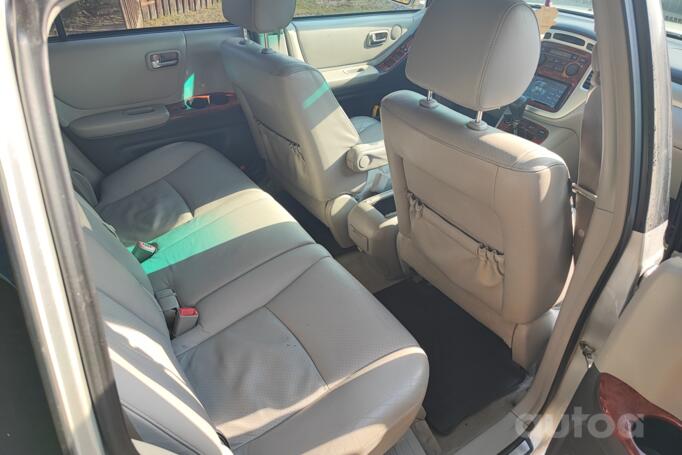Toyota Highlander 1 generation [restyling] Hybrid crossover 5-doors