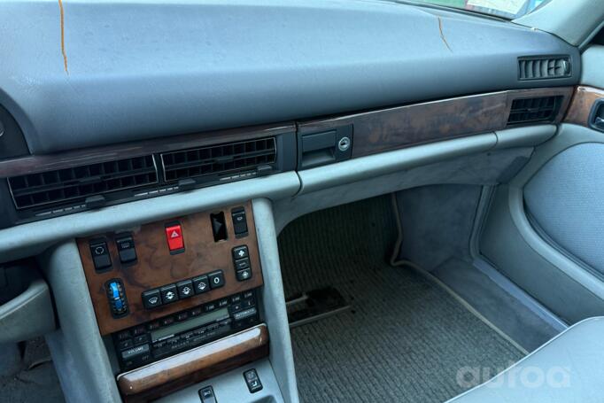 Mercedes-Benz S-klas (w126)
