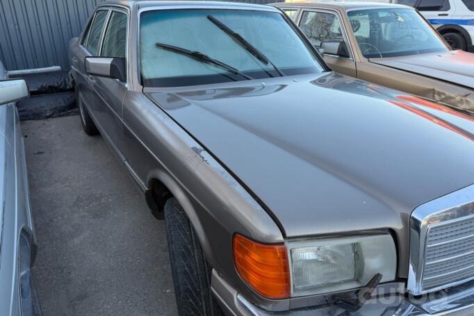 Mercedes-Benz S-klas (w126)