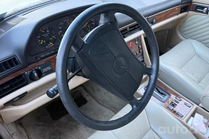 Mercedes-Benz S-klas (w126)