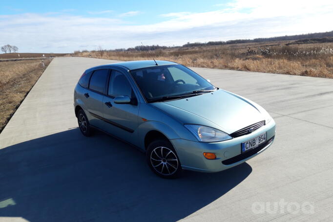 Ford Focus 1 generation Hatchback 5-doors