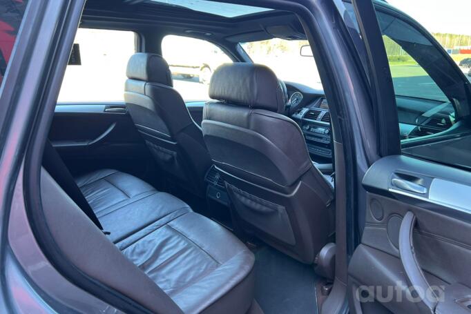 BMW X5 E70 Crossover