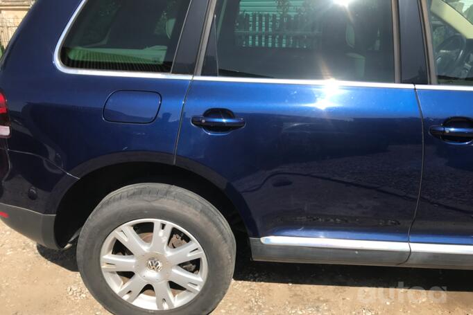Volkswagen Touareg 1 generation [restyling] Crossover