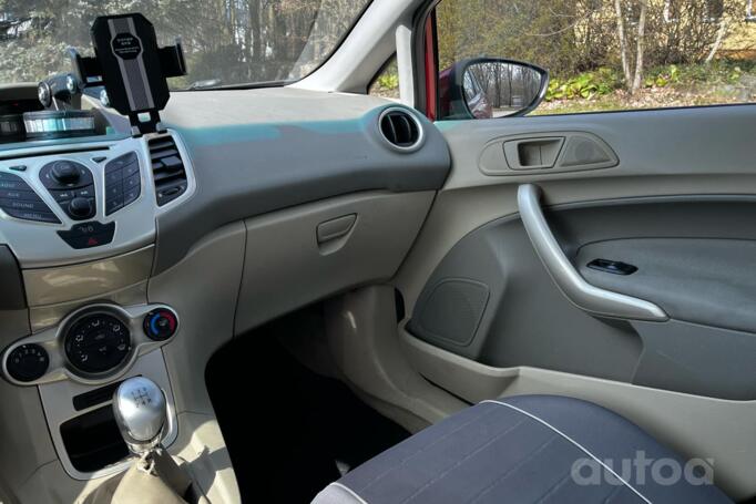 Ford Fiesta 5 generation [restyling] Hatchback 5-doors