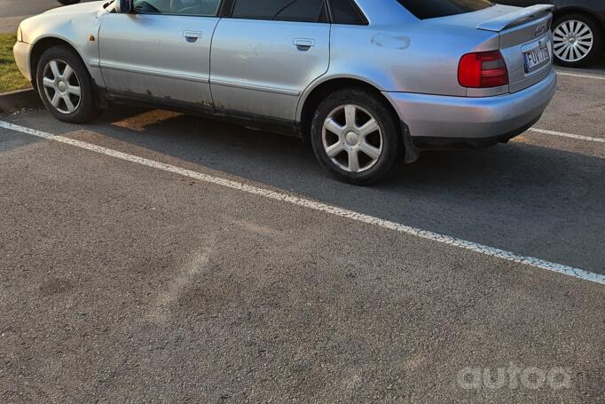 Audi A4 B5 Sedan